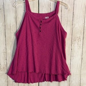 SO Magenta Ribbed Button-Front Ruffle-Hem Tank